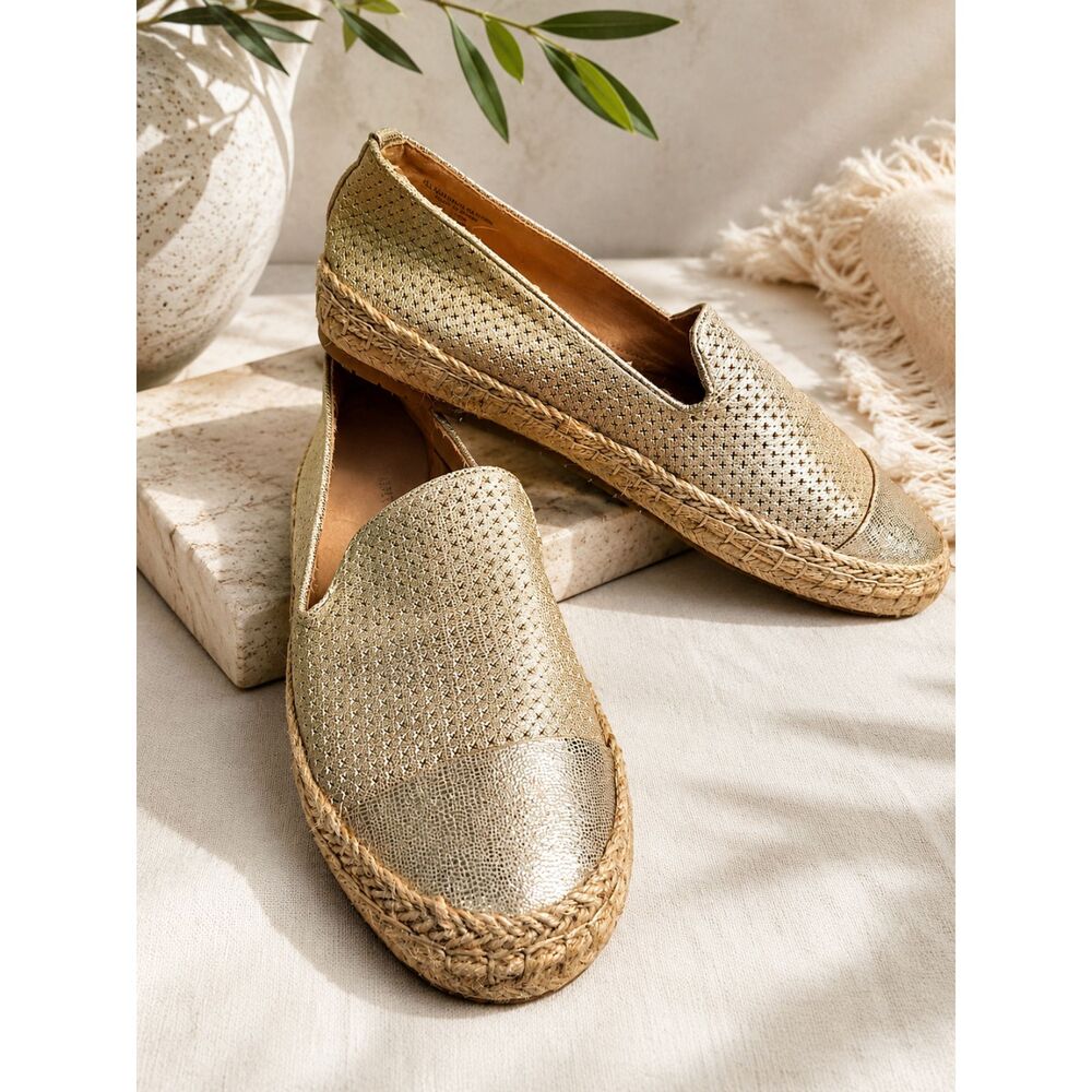 CHARTER CLUB Gold Slip On Flats Sz 10.5 Women's Jonii Espadrille Platform Shoes